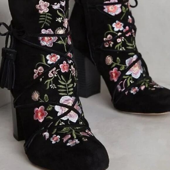 🆕 Sam Edelman Winnie Floral Embroidered‎ Suede Ankle Bootie  in Black Size 6 - Picture 6 of 8